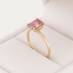 Solitario de oro amarillo