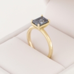 Solitario de oro amarillo 14k